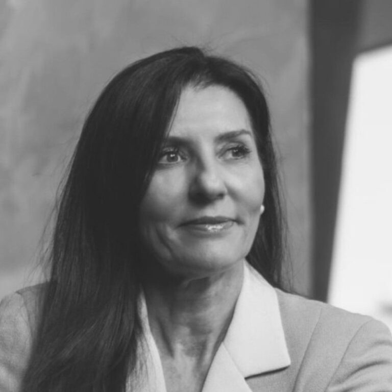 Teresa Cristina Querino Vernaglia